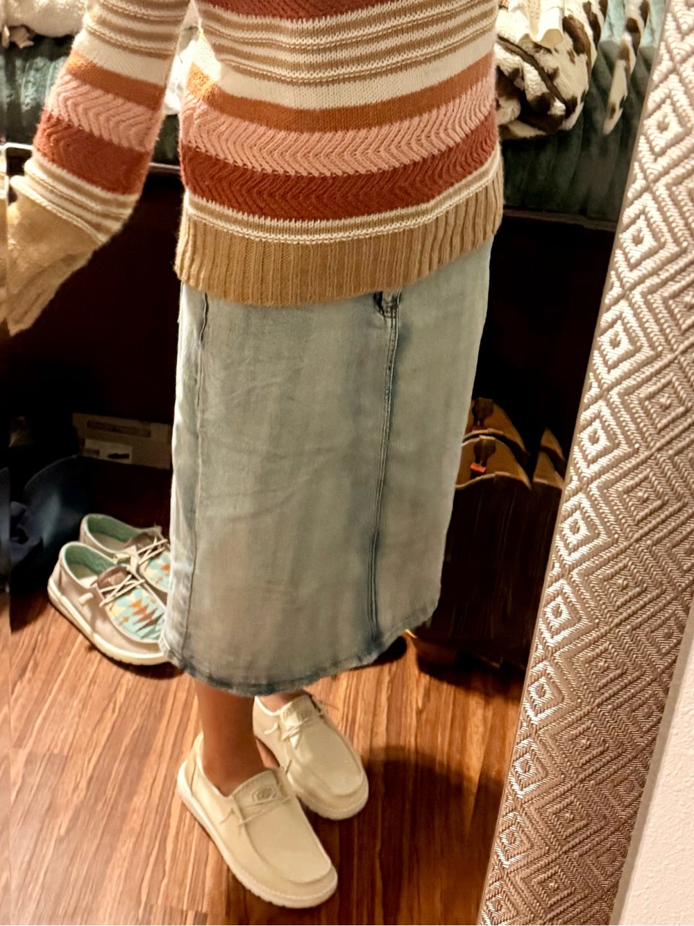 Inherit Frankie Stone/Light Wash MIDI Skirt